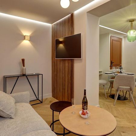 367 Suite Fondary 1 - Superb Apartment In Parijs Buitenkant foto