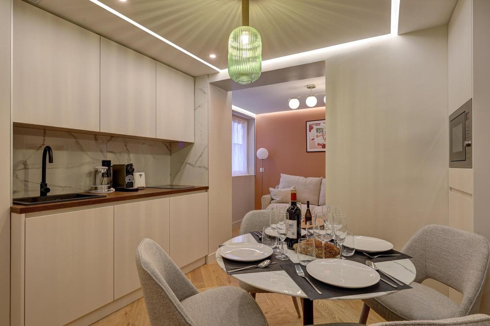 367 Suite Fondary 1 - Superb Apartment In Parijs Buitenkant foto